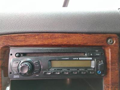 Freightliner Cascadia 125 Radio