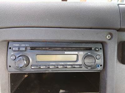 Freightliner Cascadia 125 Radio