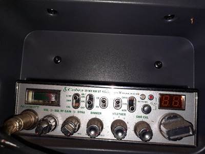 Freightliner Cascadia 125 Radio