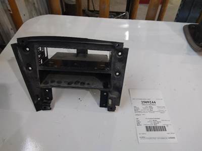 Freightliner Cascadia 125 Radio