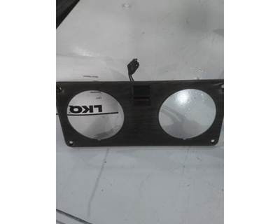 Freightliner FLD112 Radio