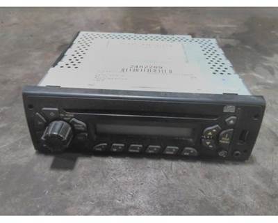 International 4300 Radio