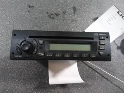 International 8600 Radio