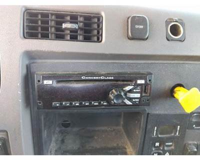 Peterbilt 337 Radio