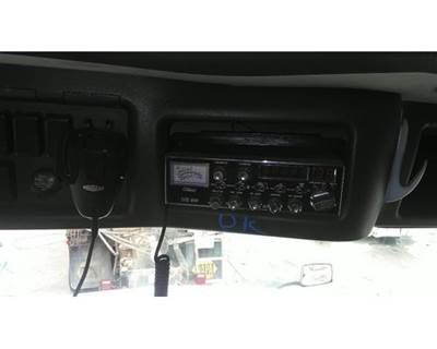 Volvo VNL Radio