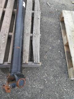 Meritor RPL25 Rear Driveshaft for a Meritor 567