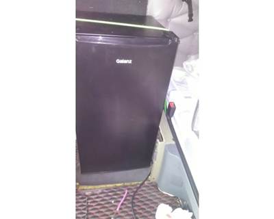 Freightliner Cascadia 125 Right Refrigerator