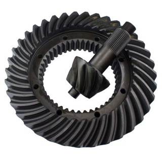 Ring Gear / Pinion for a Eaton-Spicer RT402