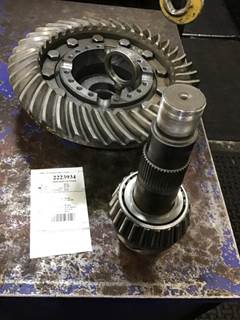 Meritor-Rockwell RD20145 Ring Gear / Pinion