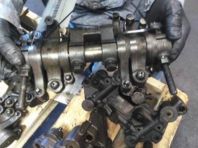 Caterpillar C13 Rocker Arm for a CAT C13 400 HP AND ABOVE