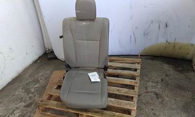 Ford F-550 Seat for a Ford F550SD (SUPER DUTY)