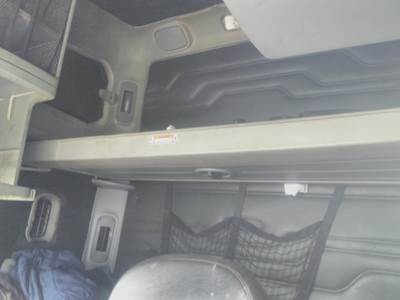 Freightliner Columbia 120 Sleeper Bunk