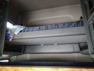 International LT Sleeper Bunk