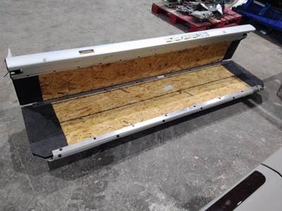 Peterbilt 579 Sleeper Bunk