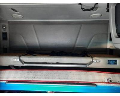 Peterbilt 579 Sleeper Bunk