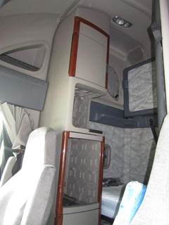 Freightliner Cascadia 125 Right Sleeper Cabinet