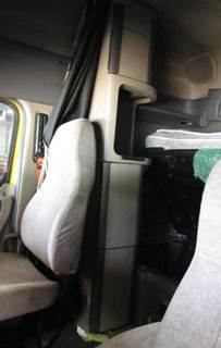 Freightliner Cascadia 125 Right Sleeper Cabinet
