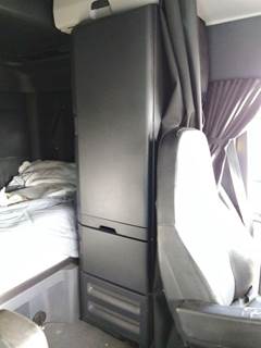 Freightliner Cascadia 126 Left Sleeper Cabinet