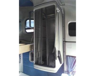 Freightliner Columbia 120 Sleeper Cabinet