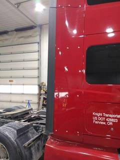 International LT Sleeper Cabinet