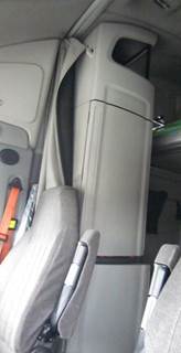 Peterbilt 579 Right Sleeper Cabinet