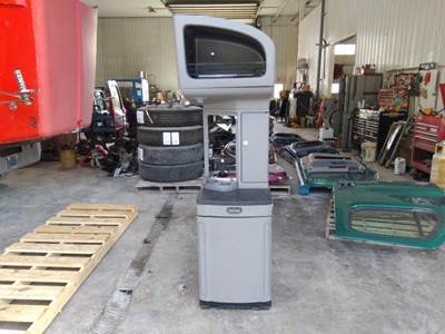 Peterbilt 579 Sleeper Cabinet