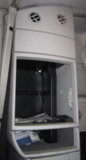 Volvo VNL Right Sleeper Cabinet