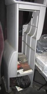 Volvo VNL Right Sleeper Cabinet