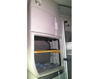 Volvo VNL Right Sleeper Cabinet