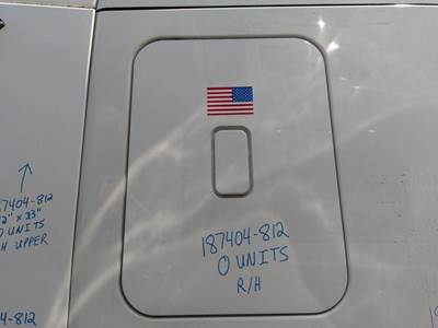 Freightliner Cascadia 113 Right Sleeper Door