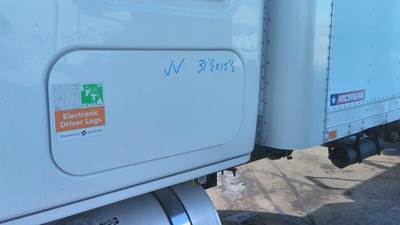 Freightliner Cascadia 113 Left Sleeper Door