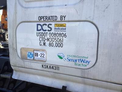 Freightliner Cascadia 116 Right Sleeper Door