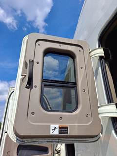 Freightliner Cascadia 125 Left Sleeper Door