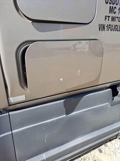 Freightliner Cascadia 125 Right Sleeper Door