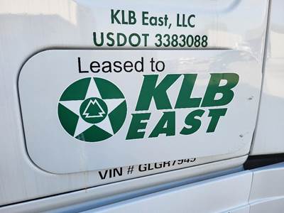 Freightliner Cascadia 125 Left Sleeper Door