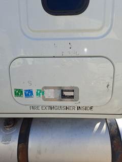 Freightliner Cascadia 125 Left Sleeper Door