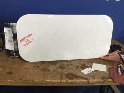 Freightliner Cascadia 125 Left Sleeper Door