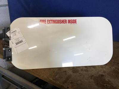 Freightliner Cascadia 125 Left Sleeper Door