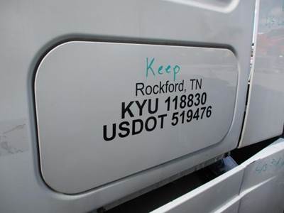 Freightliner Cascadia 125 Left Sleeper Door