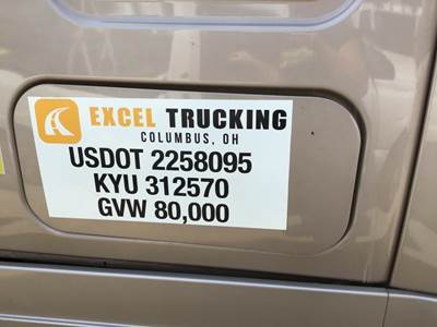 Freightliner Cascadia 125 Left Sleeper Door