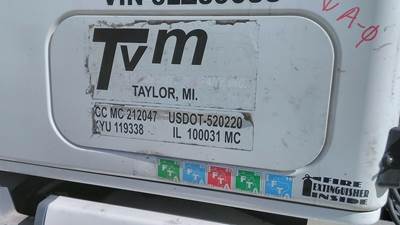 Freightliner Cascadia 125 Left Sleeper Door