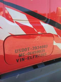 Freightliner Cascadia 125 Right Sleeper Door