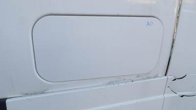 Freightliner Cascadia 125 Left Sleeper Door
