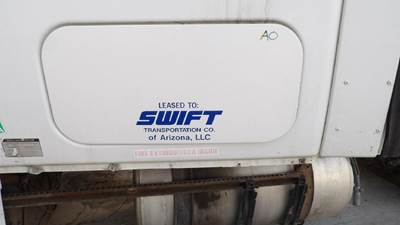 Freightliner Cascadia 125 Left Sleeper Door