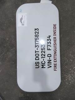 Freightliner Cascadia 125 Left Sleeper Door