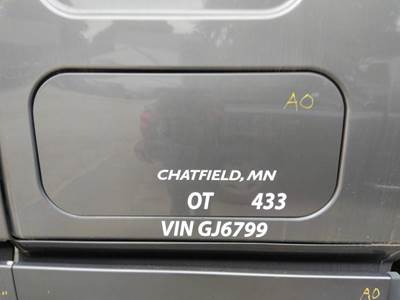 Freightliner Cascadia 125 Right Sleeper Door