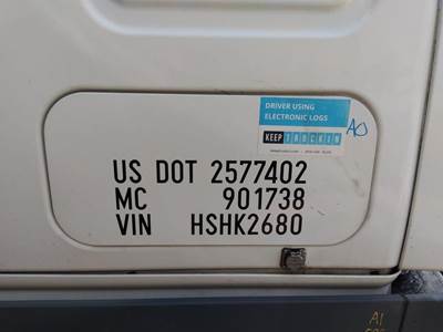 Freightliner Cascadia 125 Left Sleeper Door