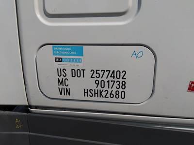 Freightliner Cascadia 125 Right Sleeper Door