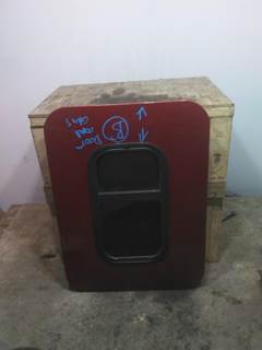 Freightliner Cascadia 125 Left Sleeper Door