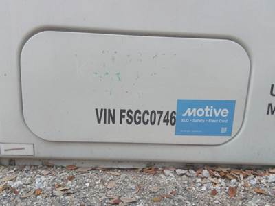 Freightliner Cascadia 125 Right Sleeper Door